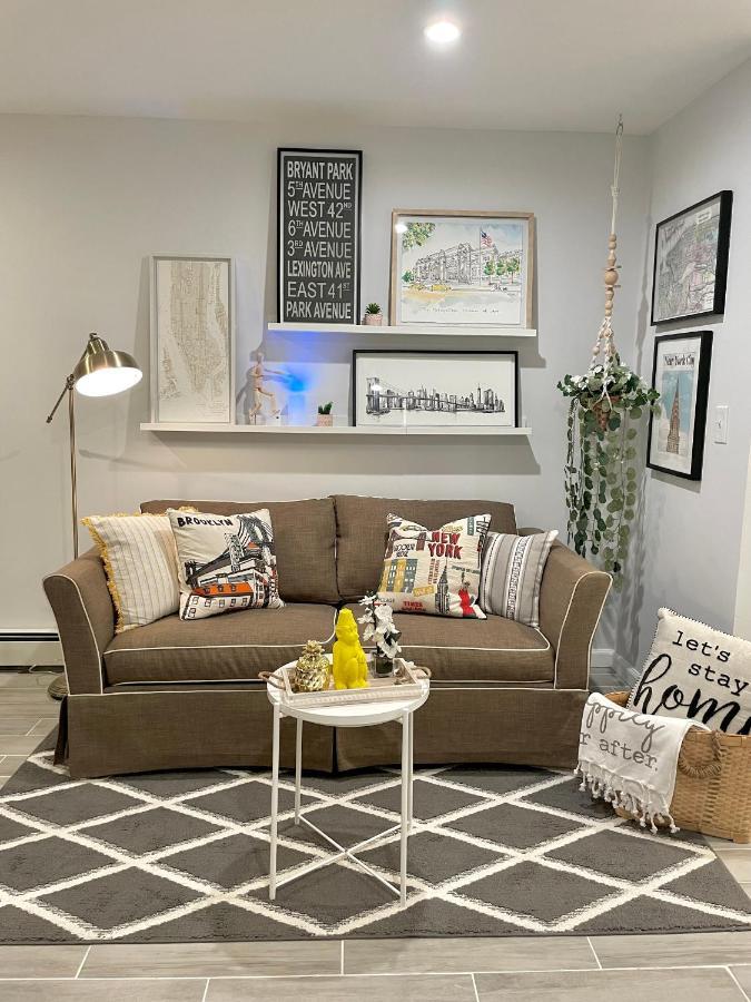 Modern With Parking & Quick Ride To Manhattan Apartamento
